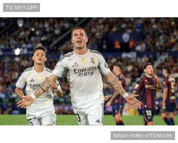 18岁小将马斯坦托诺皇马欧冠破门 成队史第三年轻进球者 18岁小将马斯坦托诺皇马欧冠破门 成队史第三年轻进球者